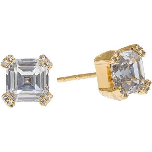 Stud Earrings - Picture 1 of 2